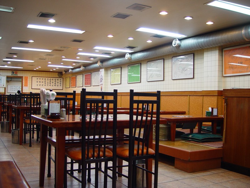 01-restaurant.jpg