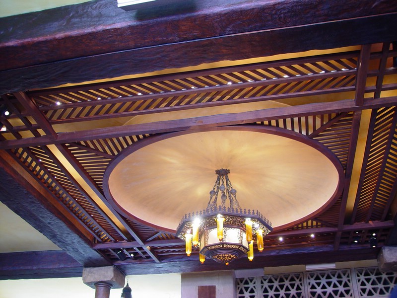 06-ceiling.jpg