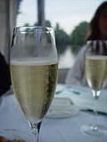 07-champagne.jpg