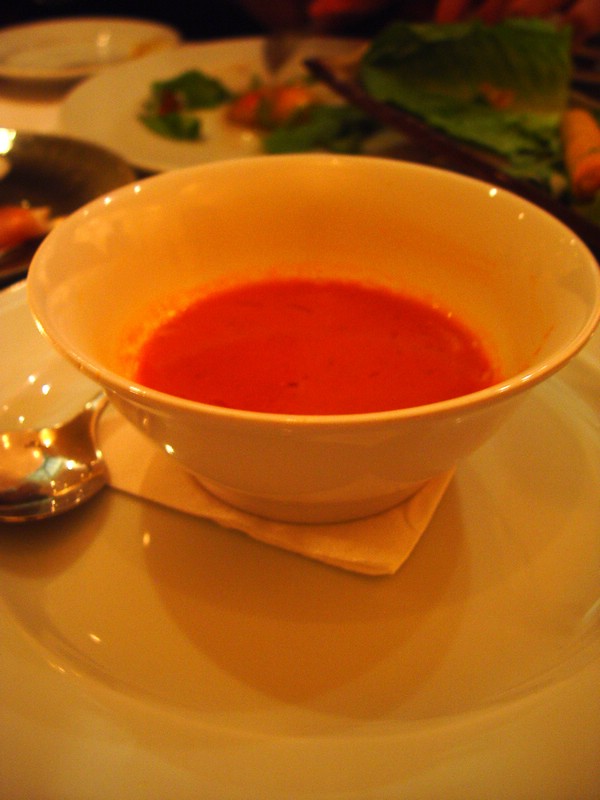 08-roasttomatoandredpeppersoup.jpg