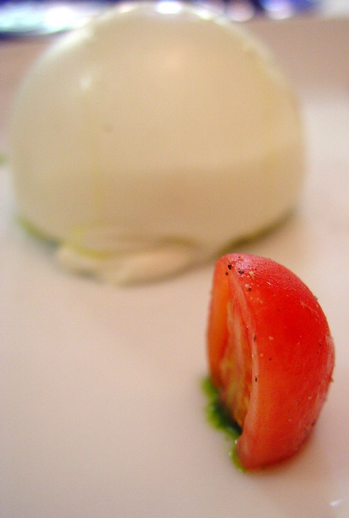 24-Heirloom Tomato.jpg