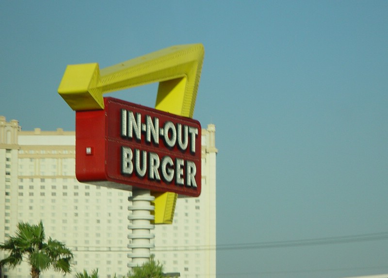 01-IN-N-OUT.jpg