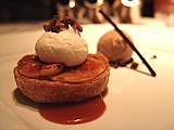 40-Caramelized Bannana Cream Tart.jpg