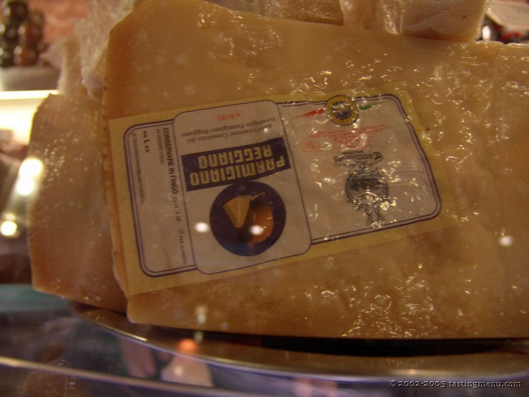 22-parmigiano reggiano.jpg