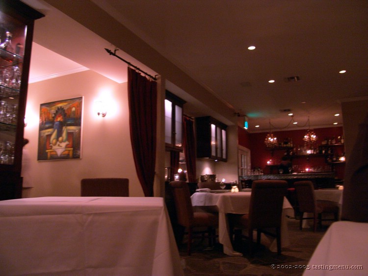 02-dining room.jpg