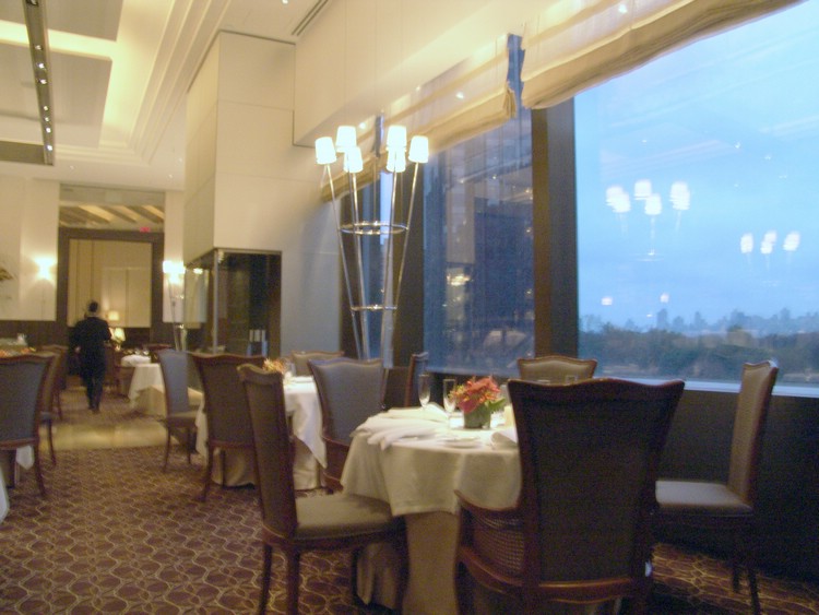 51 main dining room.jpg