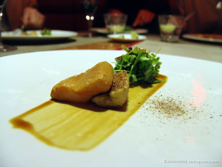 12-spanish mackerel, smoked banana, juniper, pickled parsley.jpg