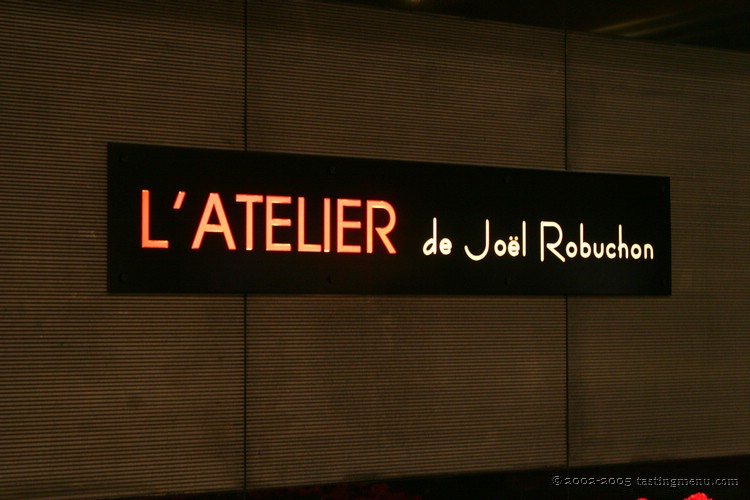 01 l'atelier de joel robuchon.jpg